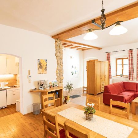 Ferienwohnung Zum Kapuziner Poysdorf Bagian luar foto