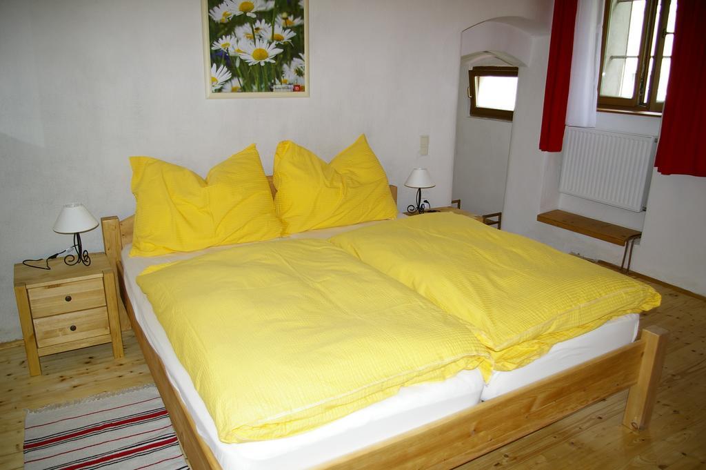 Ferienwohnung Zum Kapuziner Poysdorf Ruang foto
