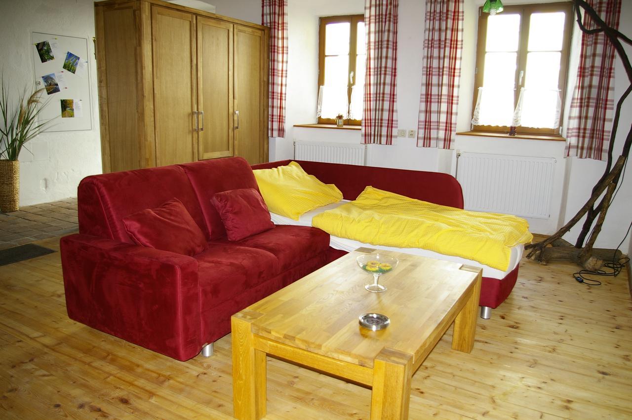 Ferienwohnung Zum Kapuziner Poysdorf Bagian luar foto