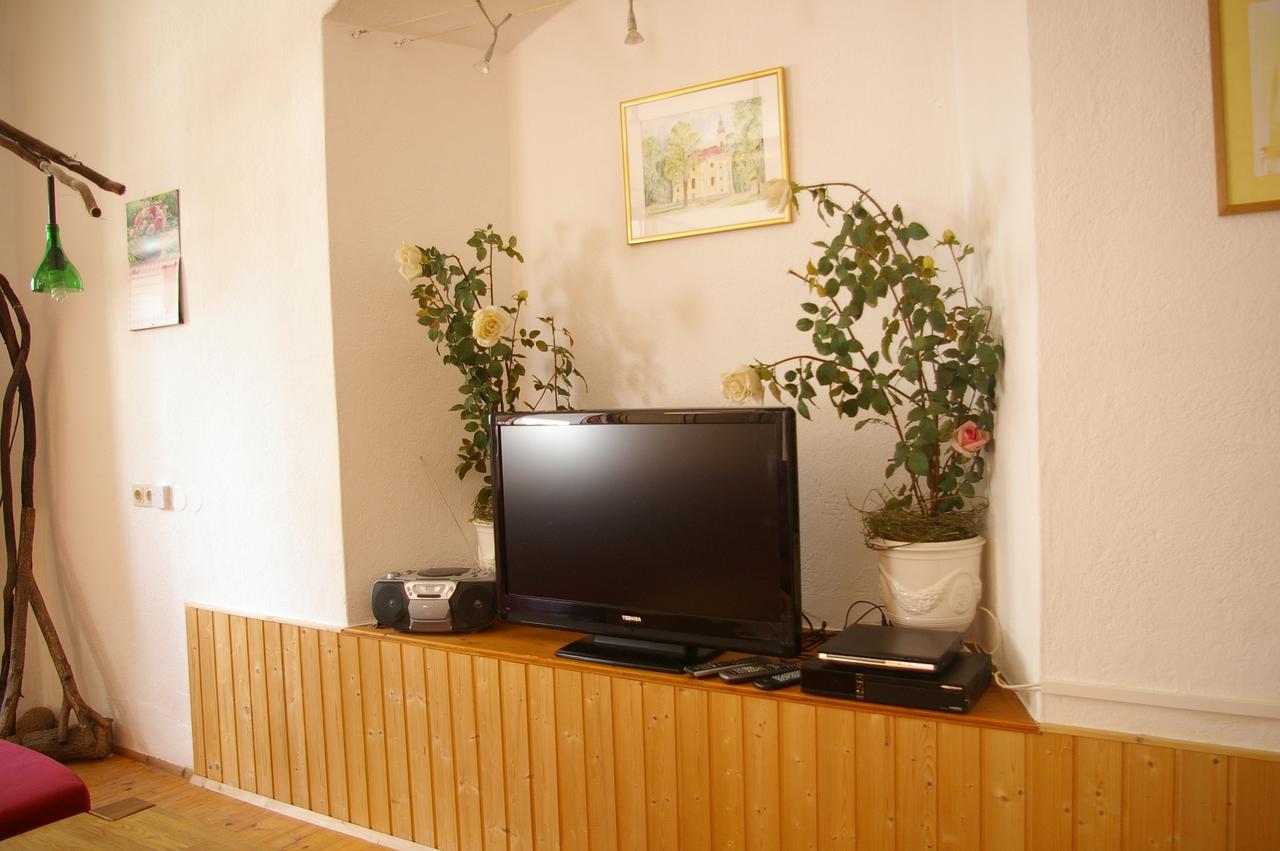 Ferienwohnung Zum Kapuziner Poysdorf Bagian luar foto